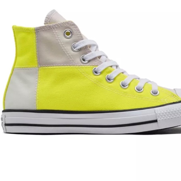 NWT Converse CTAS UV Color Change Hi Top - Picture 3 of 9
